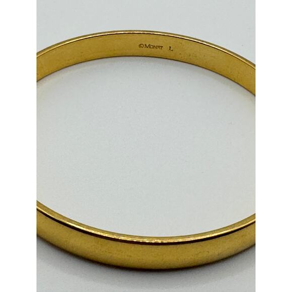 VINTAGE Signed MONET Textured GOLD TONE Bangle BRACELET Satin Finish‎ 80s Large - Picture 3 of 5